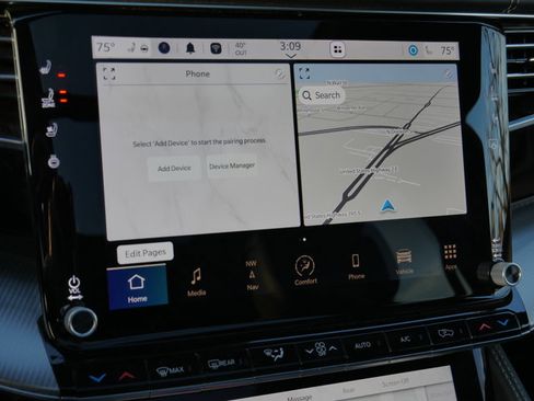 Used 2023 Jeep Grand Wagoneer 4WD image 11