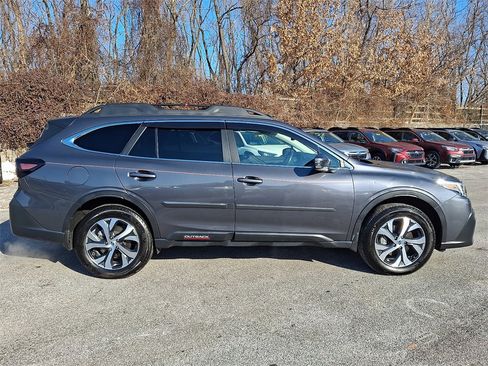 Used 2021 Subaru Outback Limited XT image 8