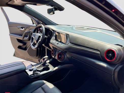 Used 2021 Chevrolet Blazer RS image 29
