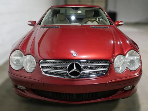 Used 2005 Mercedes-Benz SL 500 image 4