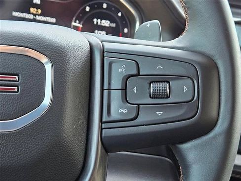 Used 2025 GMC Sierra 1500 AT4 w/ AT4 Premium Package AWD/4WD image 20