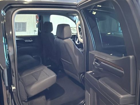 Used 2022 GMC Sierra 1500 Elevation image 14