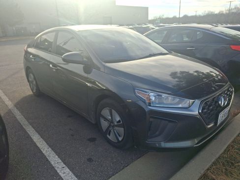 Used 2020 Hyundai Ioniq Blue image 5