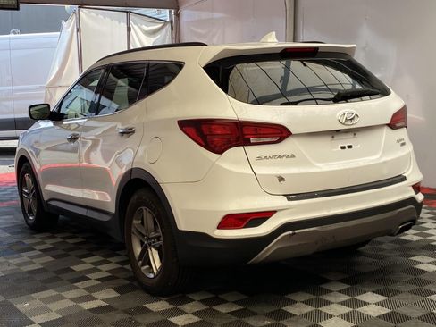 Used 2017 Hyundai Santa Fe Sport AWD/4WD image 4