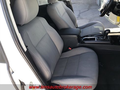 Used 2019 Toyota Tacoma SR5 image 22