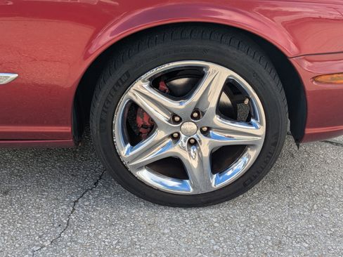 Used 2006 Jaguar XJ8 L image 12