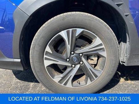 Used 2024 Subaru Crosstrek 2.0i Premium AWD/4WD image 5