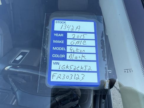 Used 2015 GMC Yukon Denali w/ Touring Package image 32