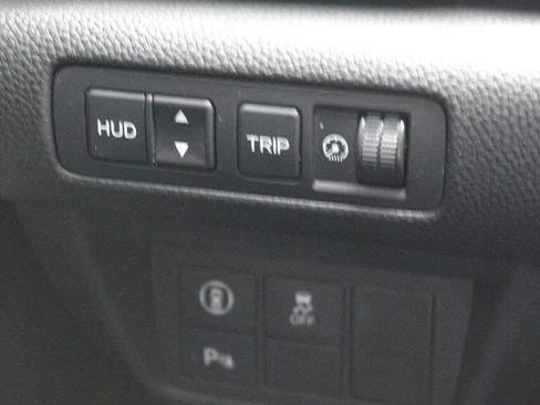Used 2018 Honda Accord Touring image 28