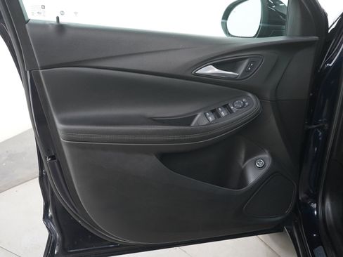 Used 2020 Buick Encore GX Select FWD image 21