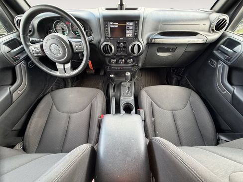 Used 2016 Jeep Wrangler Unlimited Sport w/ Quick Order Package 24S AWD/4WD image 12