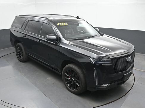 Used 2022 Cadillac Escalade Sport w/ Touring Package AWD/4WD image 35
