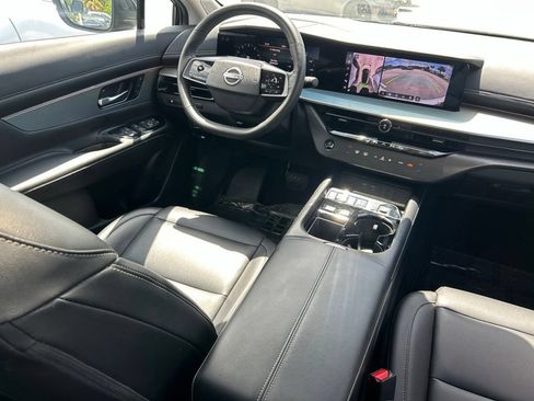 Certified 2025 Nissan Murano SL AWD/4WD image 11