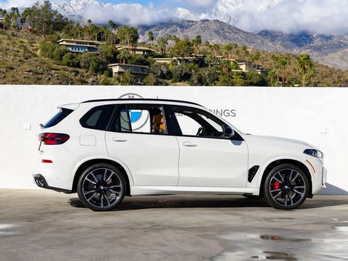 Used 2024 BMW X5 M60i image 5