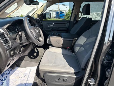 Used 2020 RAM 1500 Big Horn AWD/4WD image 5