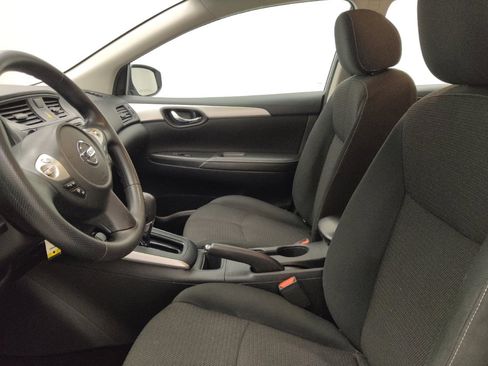 Used 2019 Nissan Sentra S FWD image 17