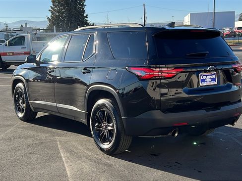 Certified 2023 Chevrolet Traverse LT w/ Midnight/Sport Edition image 7