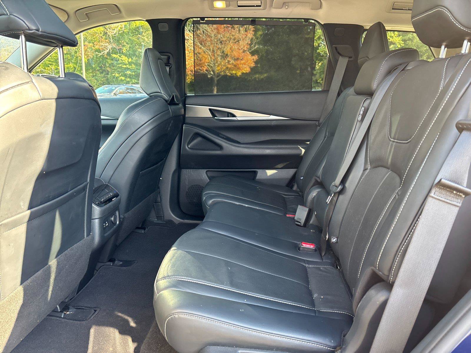 Used 2023 INFINITI QX60 Luxe w/ Cargo Package FWD image 32