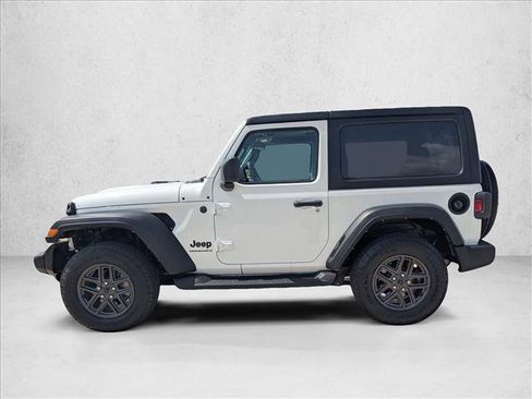 Used 2024 Jeep Wrangler Sport AWD/4WD image 9