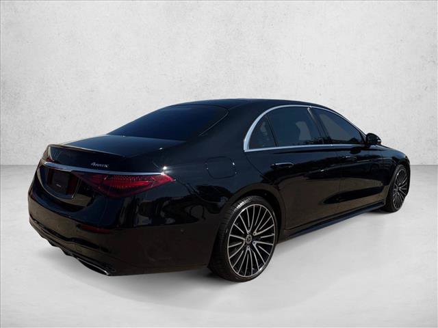 Used 2022 Mercedes-Benz S 580 4MATIC Sedan image 5