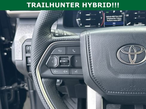 Used 2025 Toyota Tacoma 4x4 Double Cab Hybrid image 23