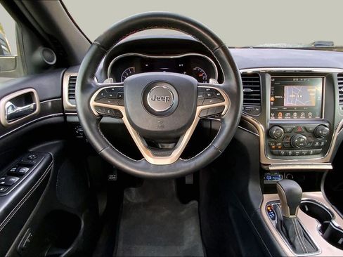 Used 2017 Jeep Grand Cherokee Limited AWD/4WD image 6