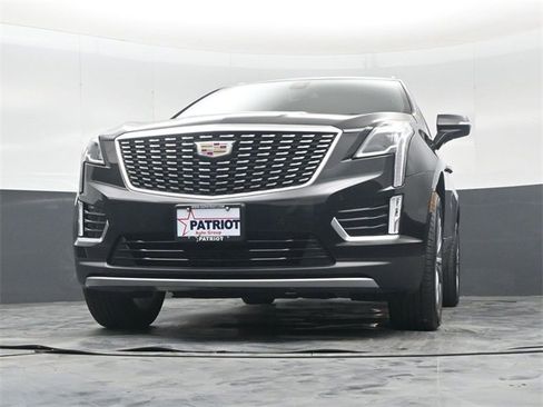Used 2025 Cadillac XT5 Premium Luxury image 44