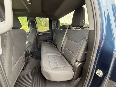 Certified 2023 Chevrolet Silverado 1500 LT AWD/4WD image 25