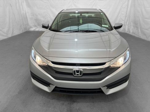 Used 2017 Honda Civic EX image 2