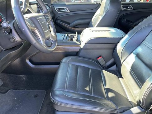 Used 2018 GMC Yukon Denali w/ Open Road Package image 30
