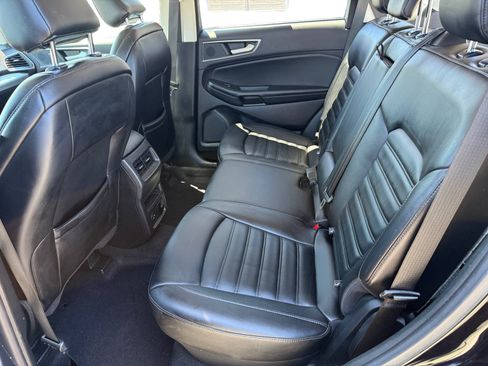 Certified 2022 Ford Edge SEL w/ Convenience Package AWD/4WD image 16