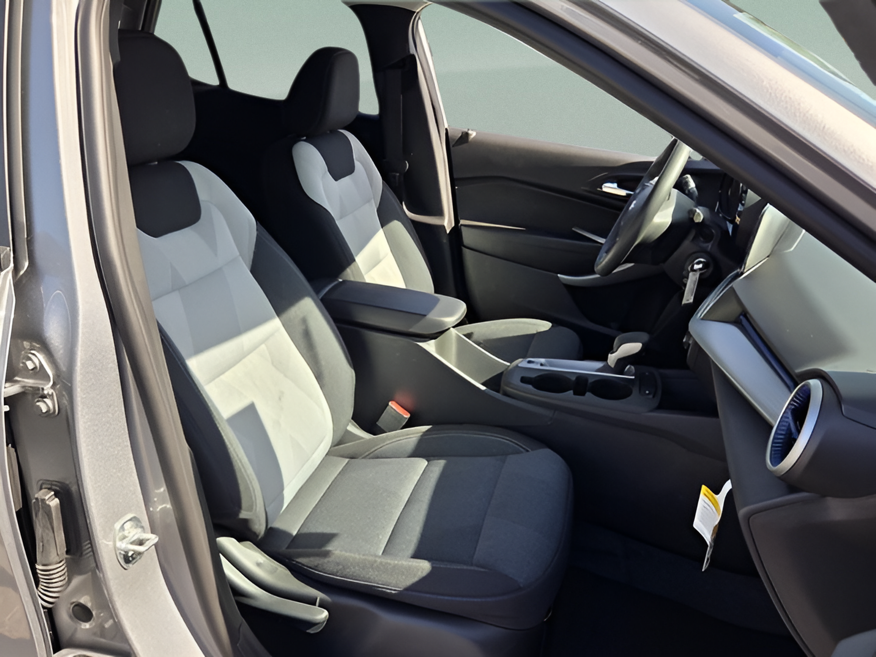 New 2026 Chevrolet Trax LS w/ LS Convenience Package FWD image 18