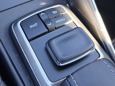 Used 2017 Lexus IS 300 300 w/ Navigation System Package image 14