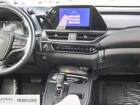 Used 2025 Lexus UX 300h FWD image 16