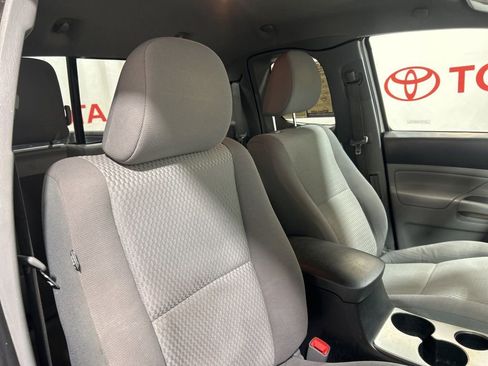 Used 2012 Toyota Tacoma 4x4 Access Cab V6 image 14