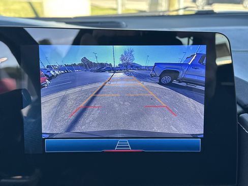 Used 2024 Chevrolet Corvette Stingray Coupe w/ 1LT image 25