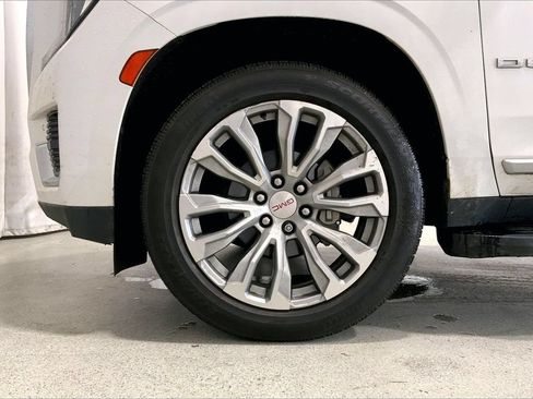 Used 2021 GMC Yukon Denali RWD image 6