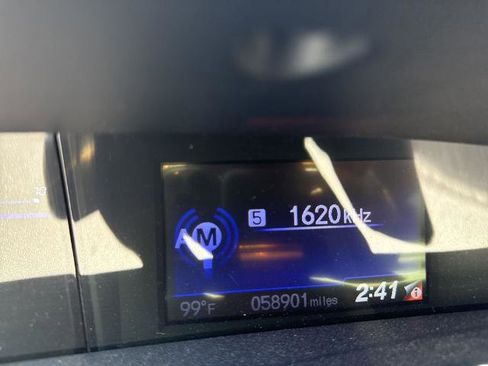 Used 2015 Honda Civic SE image 6