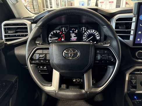 Used 2023 Toyota Tundra Limited image 14