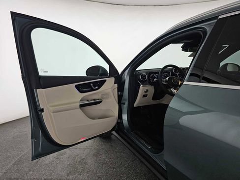 New 2026 Mercedes-Benz GLC 300 4MATIC image 19