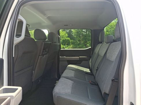 Certified 2025 Ford F250 XLT AWD/4WD image 11