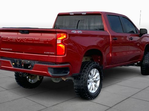 Used 2021 Chevrolet Silverado 1500 Custom image 11
