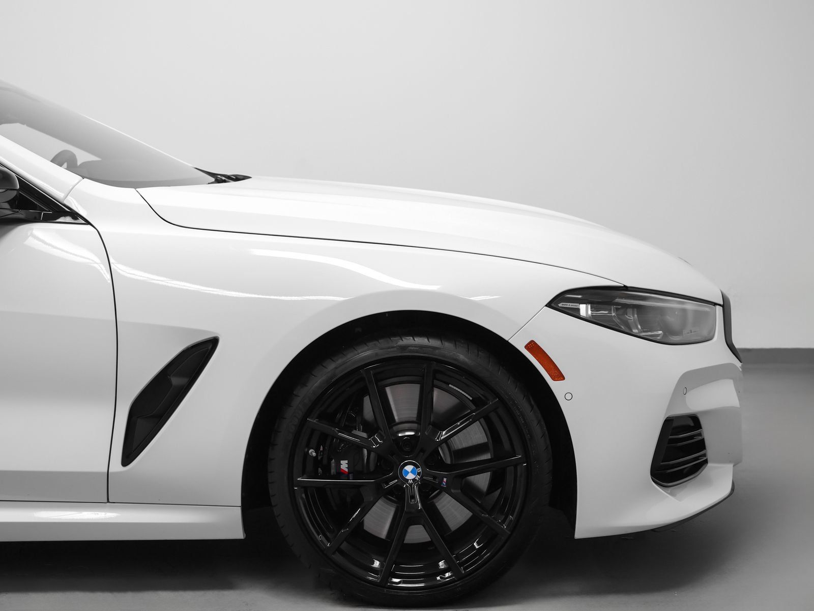 Used 2026 BMW M850i xDrive Convertible AWD/4WD image 13