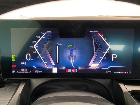 Used 2025 BMW 530i xDrive w/ M Sport Package image 19