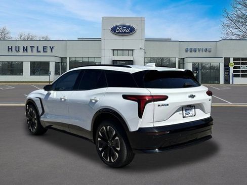 Used 2024 Chevrolet Blazer EV RS AWD/4WD image 5
