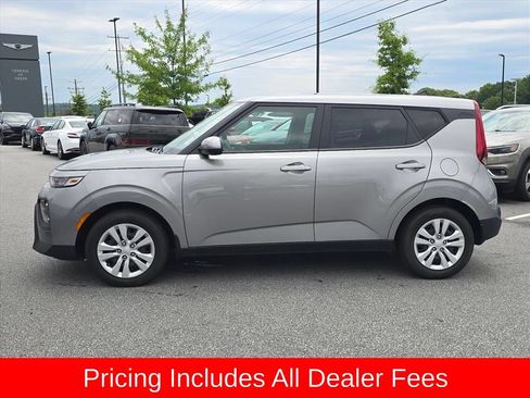 Used 2022 Kia Soul LX FWD image 6