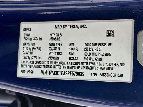 Used 2023 Tesla Model 3 Standard Range image 12