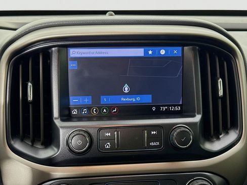 Used 2022 Chevrolet Colorado Z71 AWD/4WD image 13