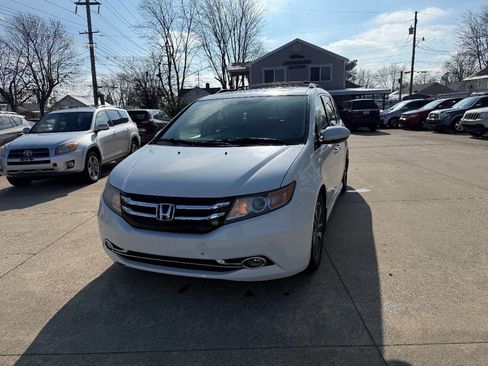 Used 2014 Honda Odyssey Touring Elite image 1