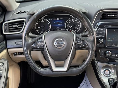 Used 2022 Nissan Maxima Platinum w/ Sport Mat Group FWD image 16